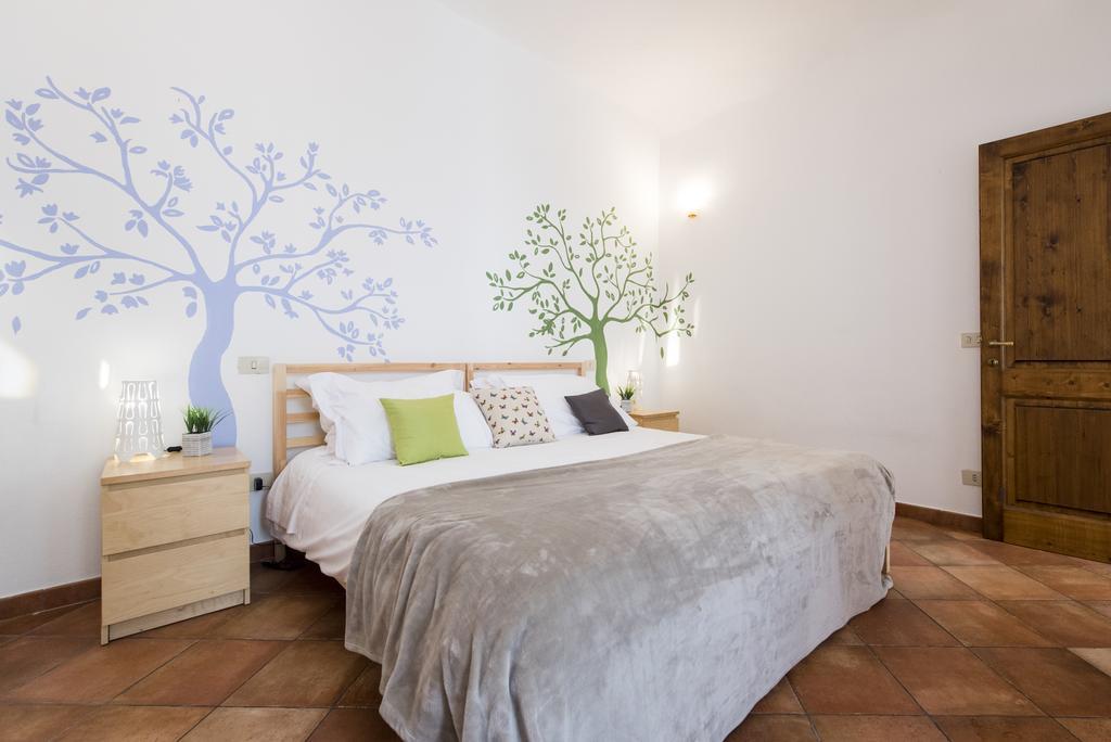 Faenza Double Apartment ฟลอเรนซ์ ภายนอก รูปภาพ