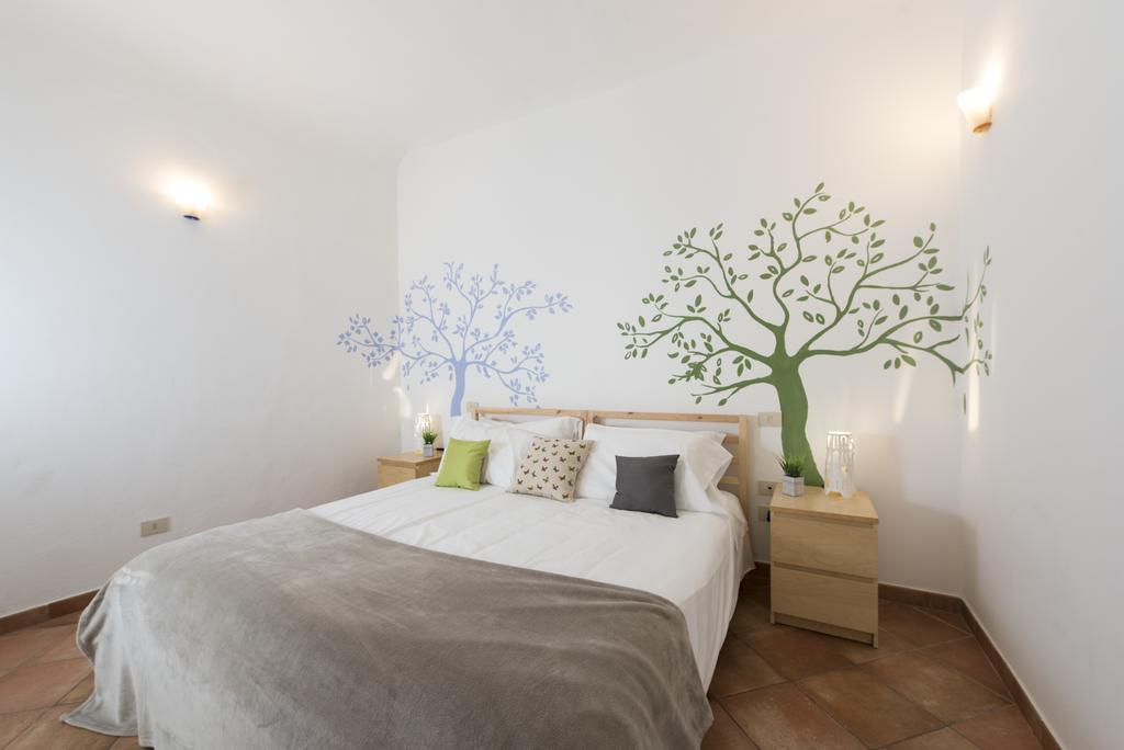 Faenza Double Apartment ฟลอเรนซ์ ภายนอก รูปภาพ